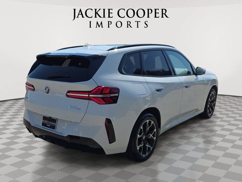 Used 2025 BMW X3 xDrive30i AWD/4WD image 5
