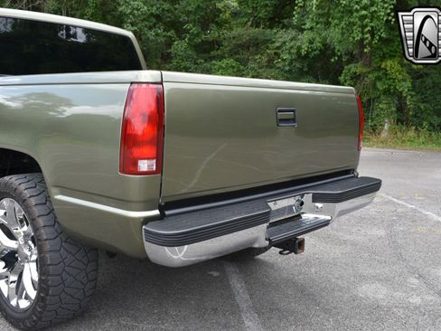 Used 1989 GMC Sierra 1500 4x4 Regular Cab image 14