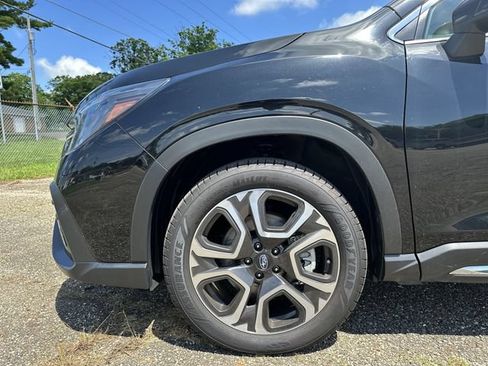Used 2023 Subaru Ascent Limited AWD/4WD image 21