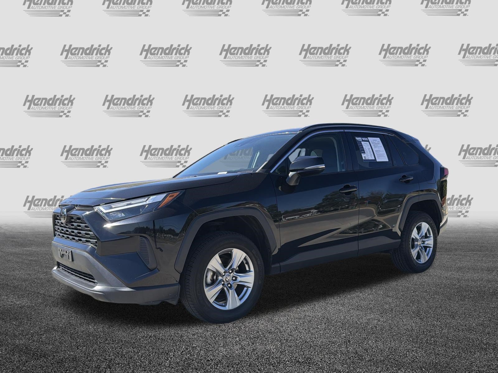 Used 2023 Toyota RAV4 XLE FWD image 5