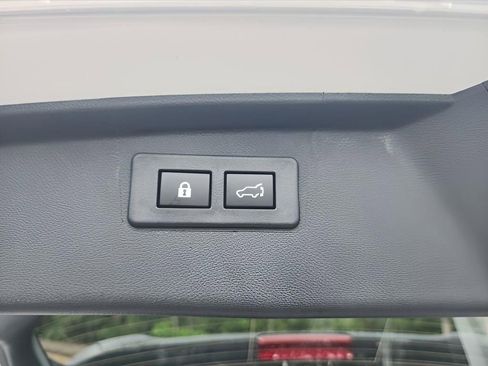 Used 2025 Subaru Outback Limited image 9