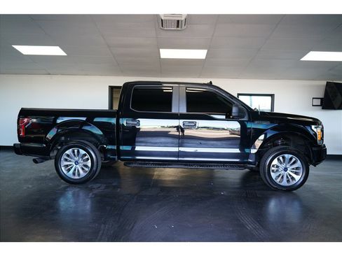 Used 2018 Ford F150 XLT w/ Equipment Group 301A Mid image 8