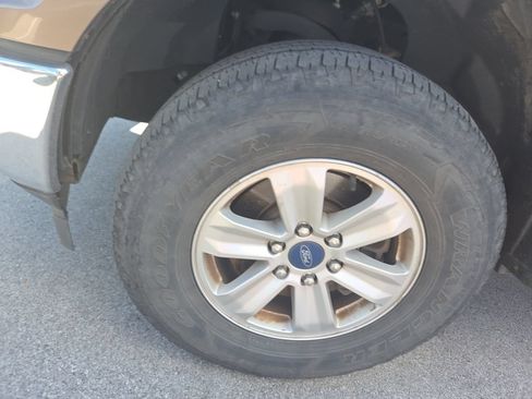 Used 2020 Ford F150 XLT w/ Equipment Group 301A Mid AWD/4WD image 8