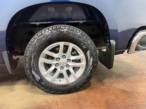 Used 2021 Chevrolet Silverado 1500 LT w/ Z71 Off-Road Package image 89