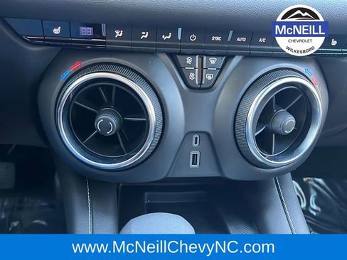 Used 2024 Chevrolet Blazer LT w/ Convenience Package image 20