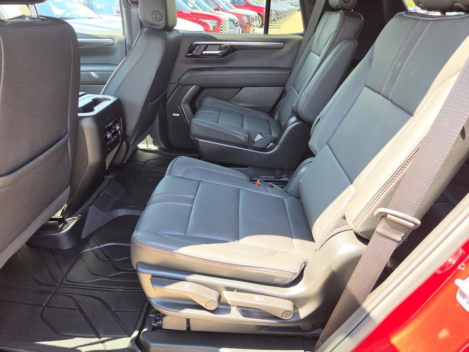 Used 2026 Chevrolet Tahoe RST w/ Comfort Package RWD image 13