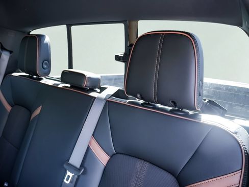 New 2026 GMC Canyon AT4 AWD/4WD image 23