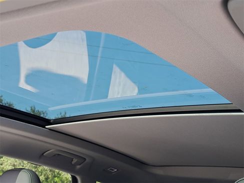 New 2025 Audi Q5 2.0T Premium Plus image 16