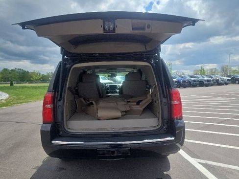 Used 2016 Chevrolet Tahoe LTZ AWD/4WD image 10