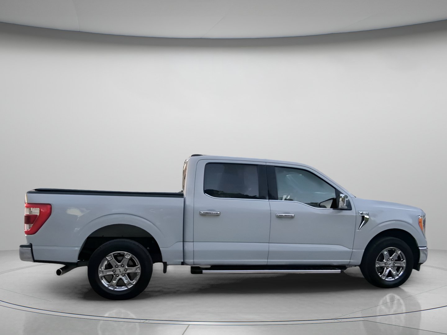 Certified 2023 Ford F150 Lariat RWD image 31