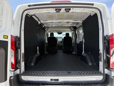 New 2026 Ford Transit 250 Low Roof w/ Load Area Protection Package RWD image 12