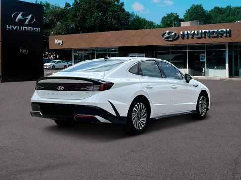 New 2025 Hyundai Sonata SEL FWD image 7