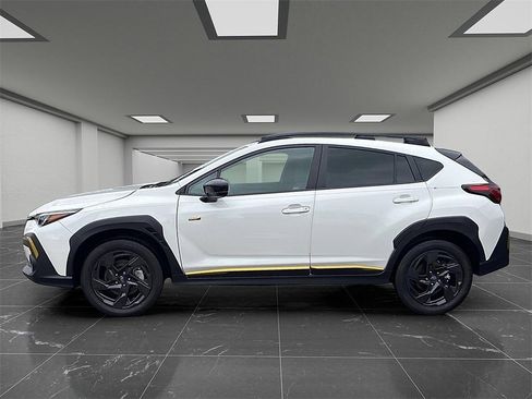 Certified 2025 Subaru Crosstrek 2.5i Sport w/ Crosstrek Mirror Package image 6