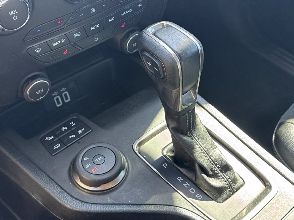 Used 2021 Ford Ranger Lariat w/ Tremor Off-Road Package AWD/4WD image 70