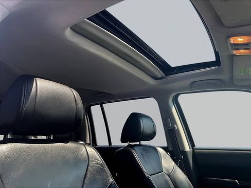 Used 2012 Honda Pilot EX-L image 25