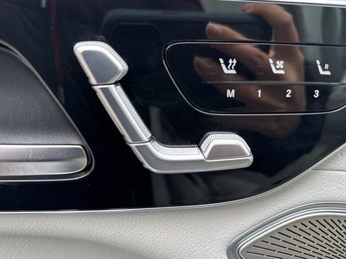 Certified 2023 Mercedes-Benz EQS 580 4MATIC SUV image 25