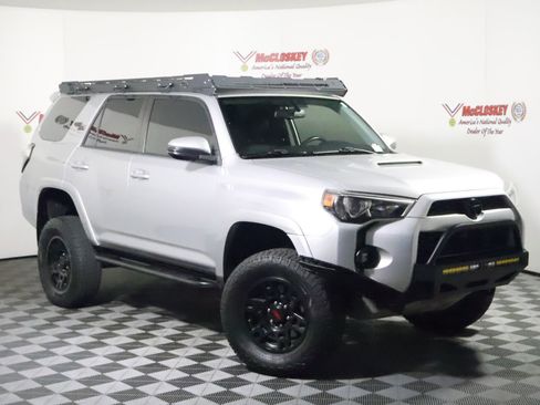 Used 2019 Toyota 4Runner TRD Off-Road Premium AWD/4WD image 20
