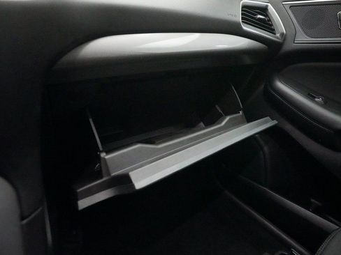 Used 2022 Ford Edge SE w/ Black Appearance Package image 31