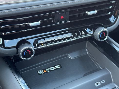 New 2026 Chevrolet Tahoe High Country image 26