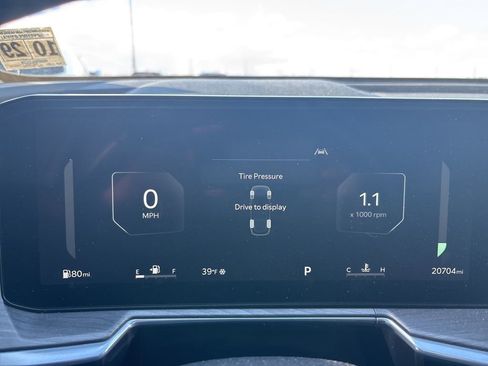 Certified 2025 Kia Sorento SX image 9