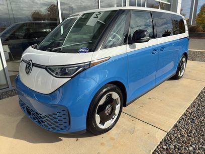 New 2025 Volkswagen ID. Buzz Pro S Plus