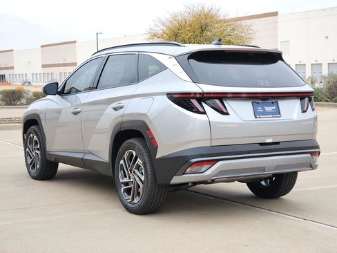 New 2026 Hyundai Tucson Limited image 3