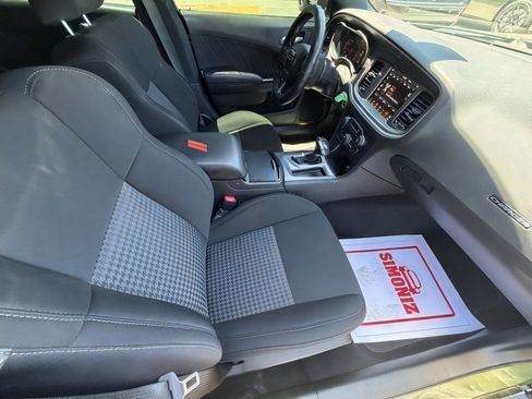 Used 2022 Dodge Charger R/T w/ Blacktop Package RWD image 11