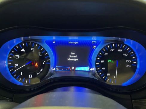 Used 2023 Chrysler 300 Touring L w/ Popular Equipment Group image 17