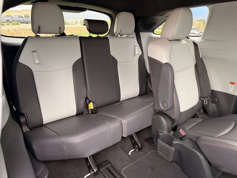 Used 2023 Toyota Sienna XSE w/ XSE Plus Package AWD/4WD image 30