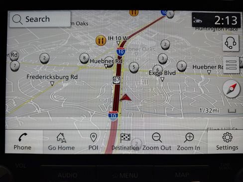 Certified 2024 Nissan Frontier PRO-4X w/ Technology Package image 3