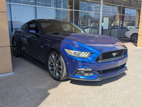 Used 2016 Ford Mustang GT Premium image 6