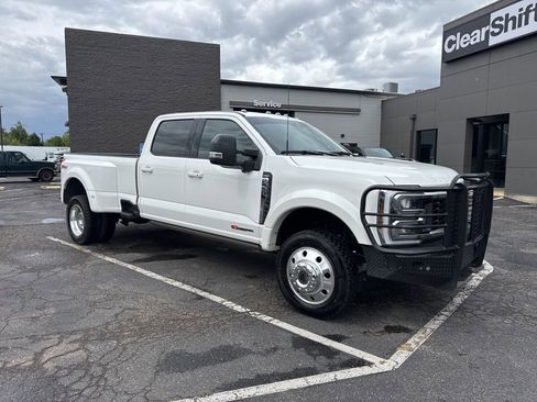 Used 2024 Ford F450 Lariat w/ Lariat Ultimate Package AWD/4WD image 2