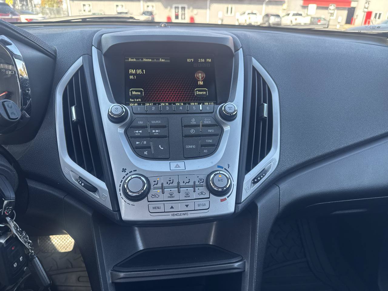 Used 2017 GMC Terrain SLE AWD/4WD image 12