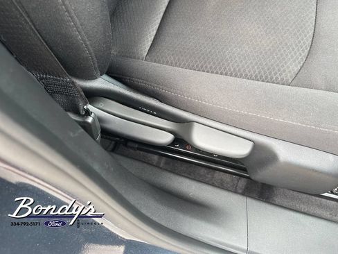 Used 2020 Chevrolet Malibu LS FWD image 17