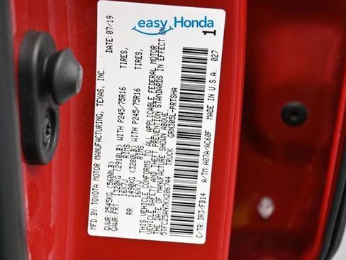 Used 2019 Toyota Tacoma SR w/ SR Convenience Package AWD/4WD image 17