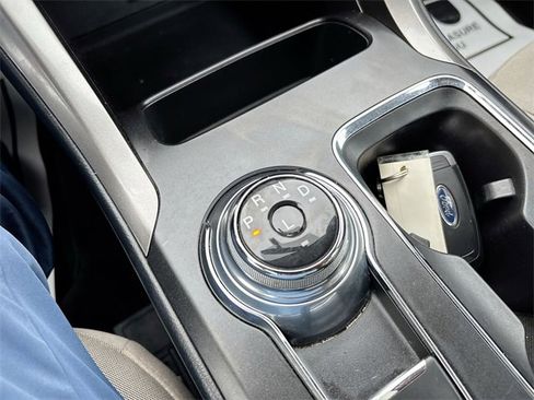 Used 2018 Ford Fusion S image 25