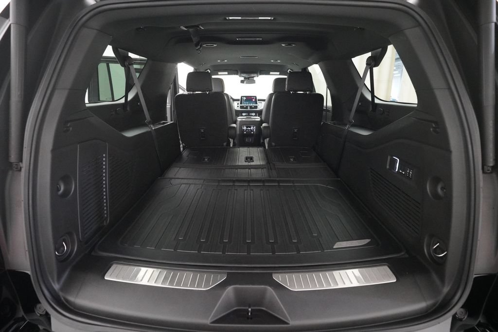 Certified 2024 GMC Yukon XL AT4 AWD/4WD image 10