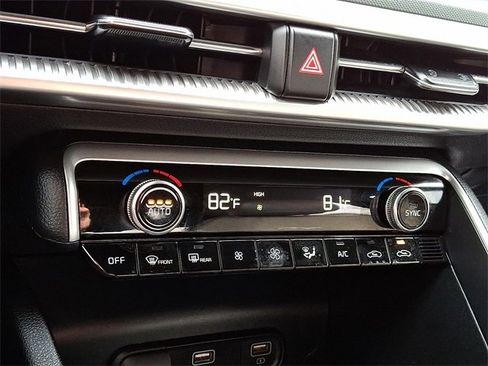 Used 2022 Kia K5 GT-Line image 14