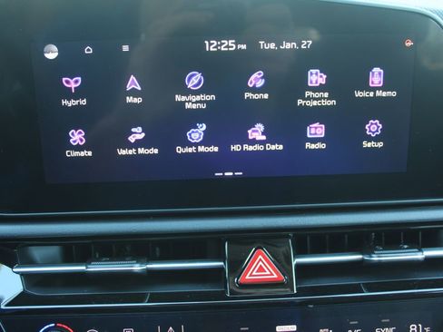 New 2026 Kia Niro EX FWD image 43