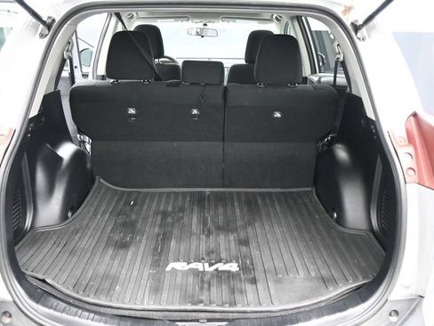 Used 2013 Toyota RAV4 XLE FWD image 27