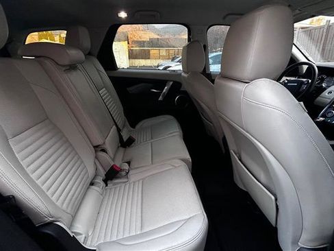 Used 2020 Land Rover Discovery Sport S image 14