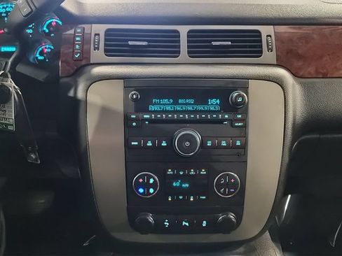 Used 2014 GMC Yukon XL SLT AWD/4WD image 14