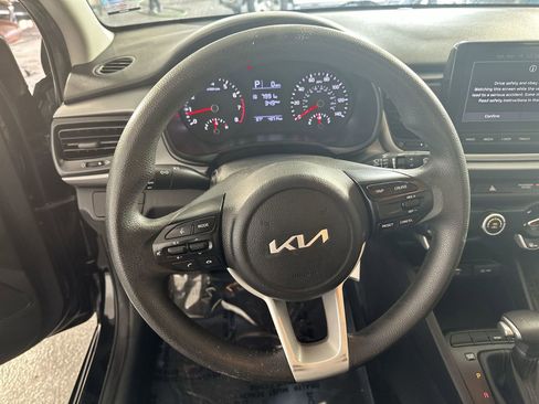 Used 2022 Kia Rio S image 14