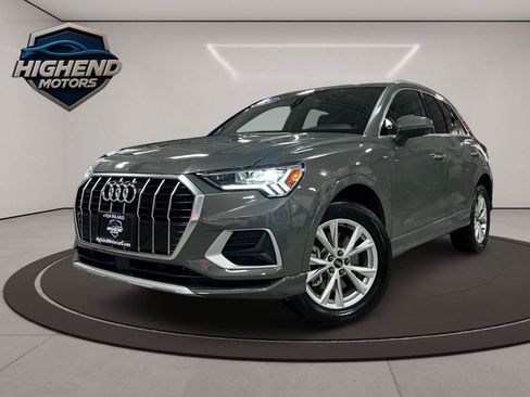 Used 2024 Audi Q3 2.0T Premium AWD/4WD image 2