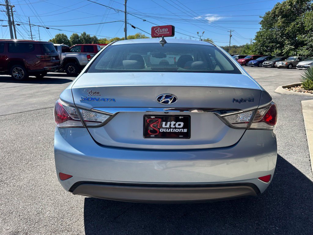 Used 2014 Hyundai Sonata Hybrid FWD image 5