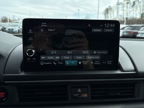 New 2025 Honda Pilot Touring image 26