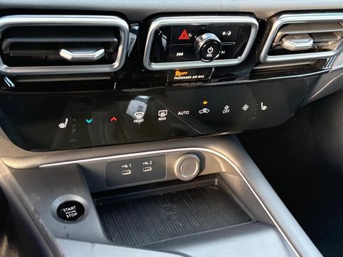 New 2026 Nissan Sentra SV w/ SV Convenience Package image 15