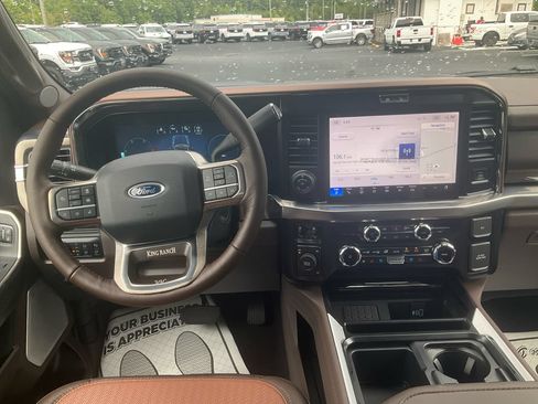 New 2026 Ford F350 King Ranch w/ FX4 Off-Road Package AWD/4WD image 20