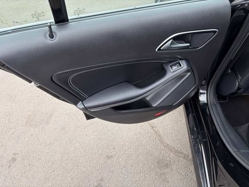 Used 2018 Mercedes-Benz CLA 250 4MATIC image 18