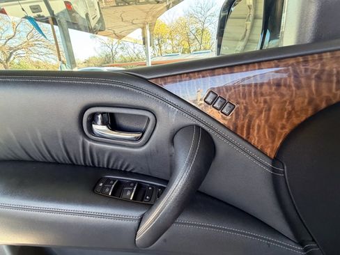 Used 2019 Nissan Armada SL w/ Premium Package image 19